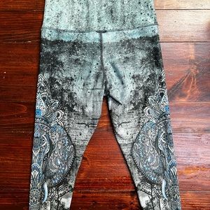 Evolution and Creation Leggings